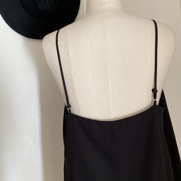 Socialite Black Lace Trim Cami - Picture 4 of 4